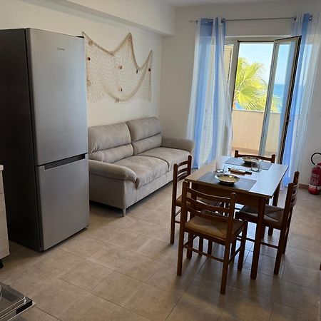 Family House Letojanni Taormina 아파트 외부 사진