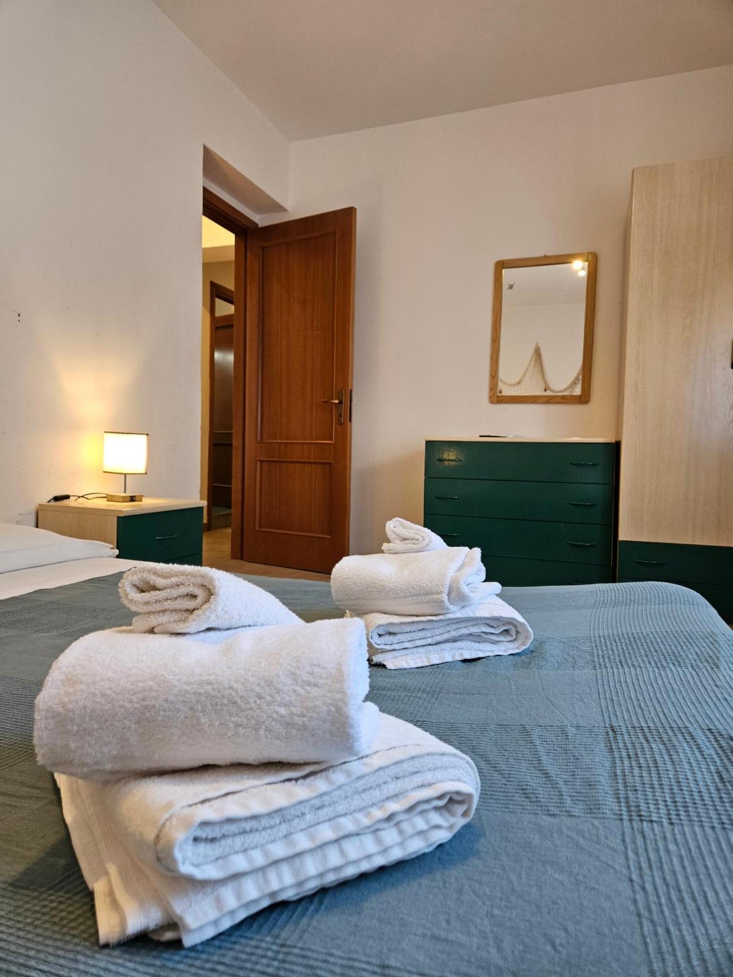 Family House Letojanni Taormina 아파트 외부 사진