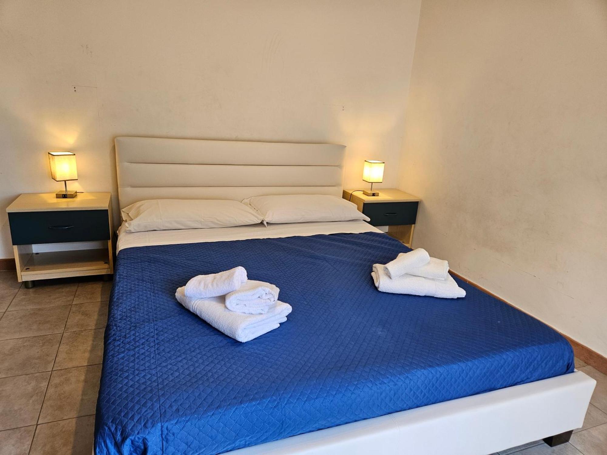 Family House Letojanni Taormina 아파트 외부 사진