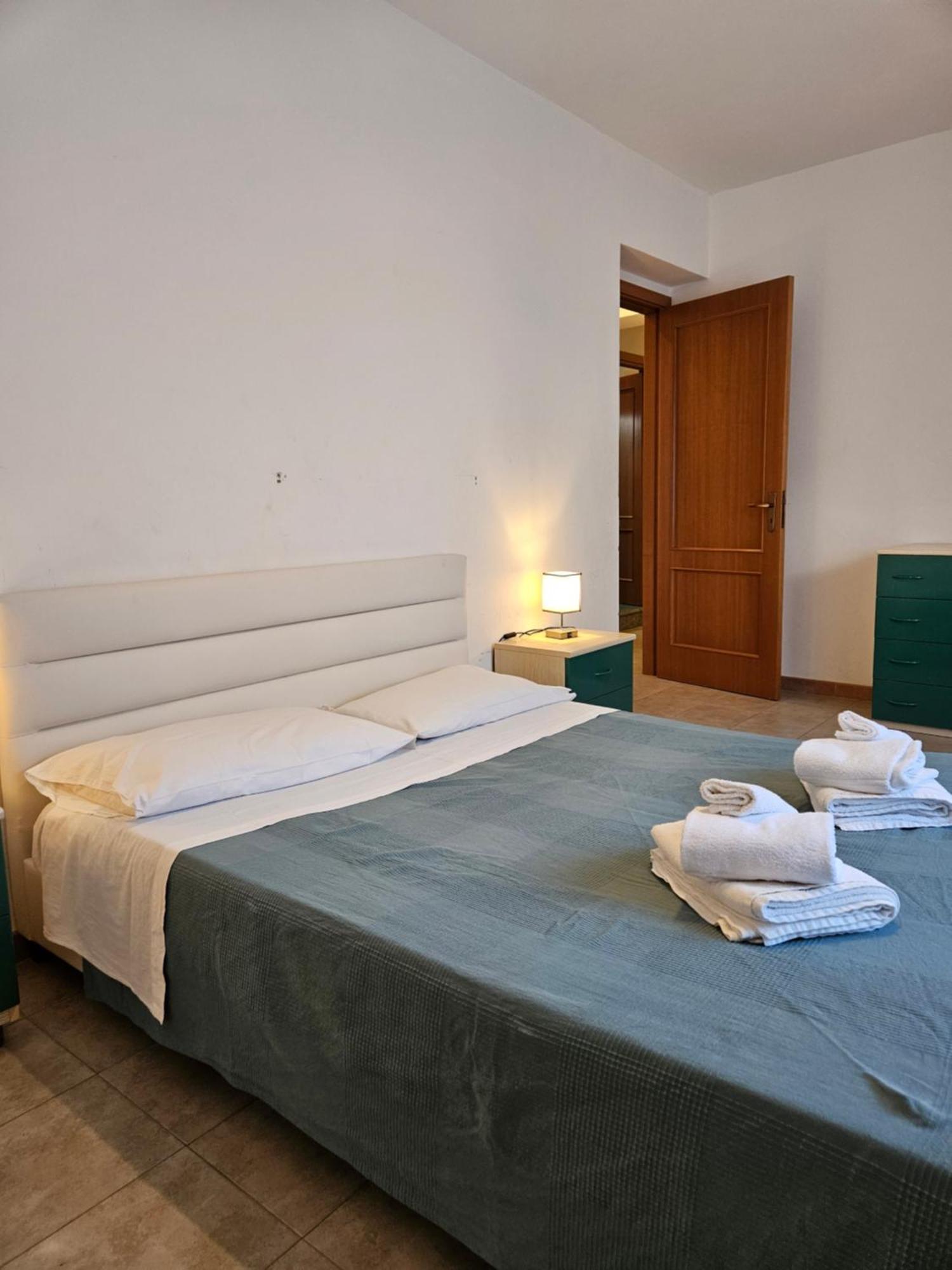 Family House Letojanni Taormina 아파트 외부 사진