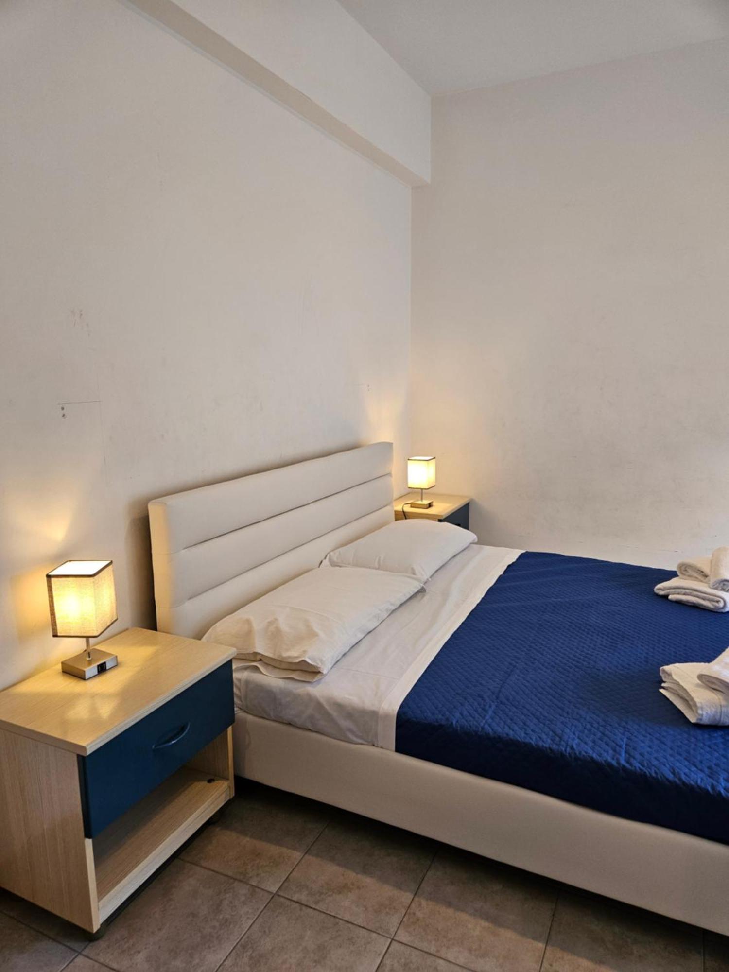 Family House Letojanni Taormina 아파트 외부 사진