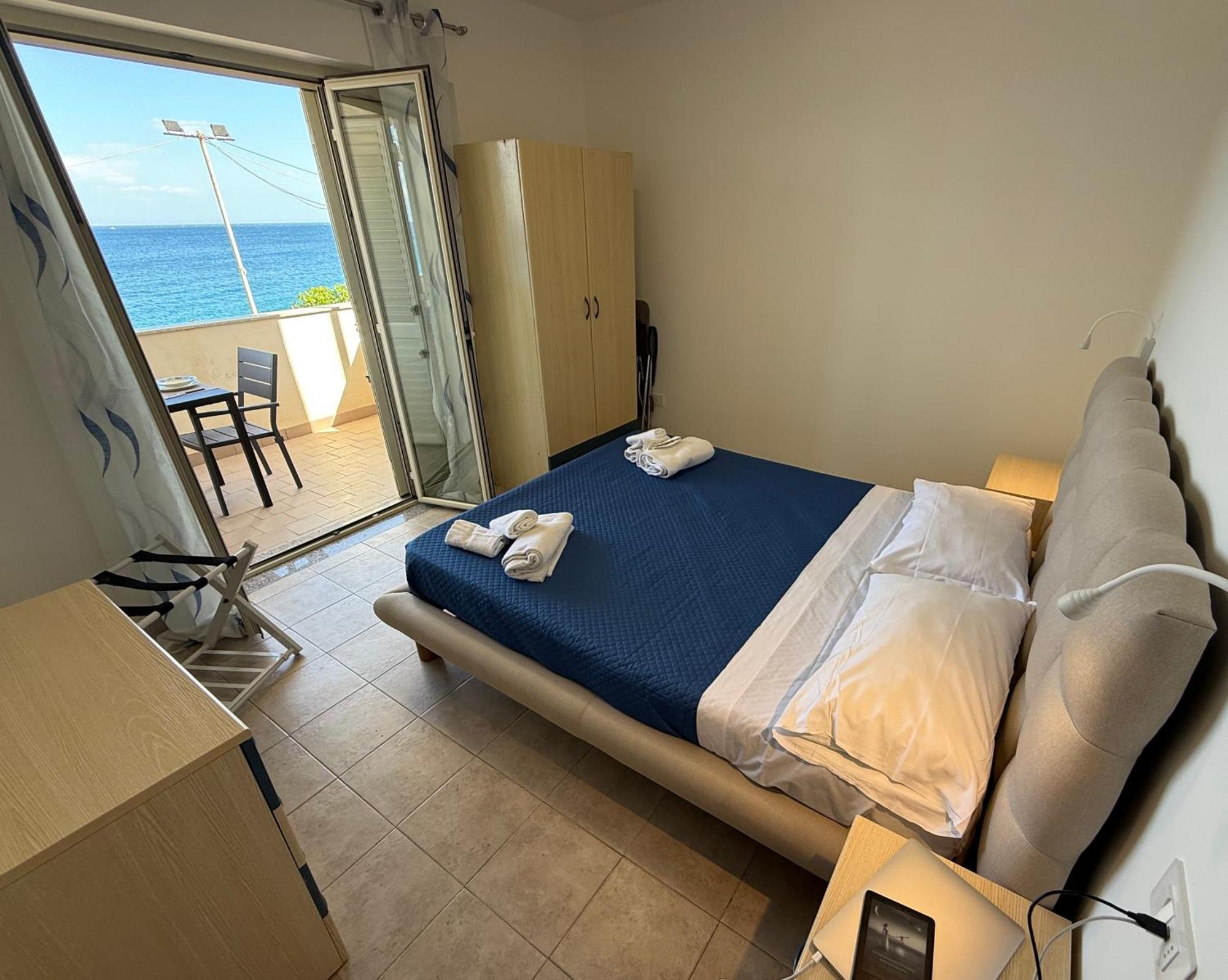 Family House Letojanni Taormina 아파트 외부 사진